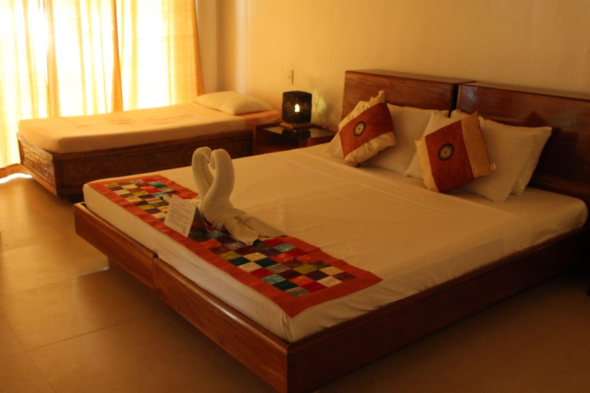 Hotel Nigi Nigi Nu Noos 'E' Nu Nu Noos Balabag  Esterno foto